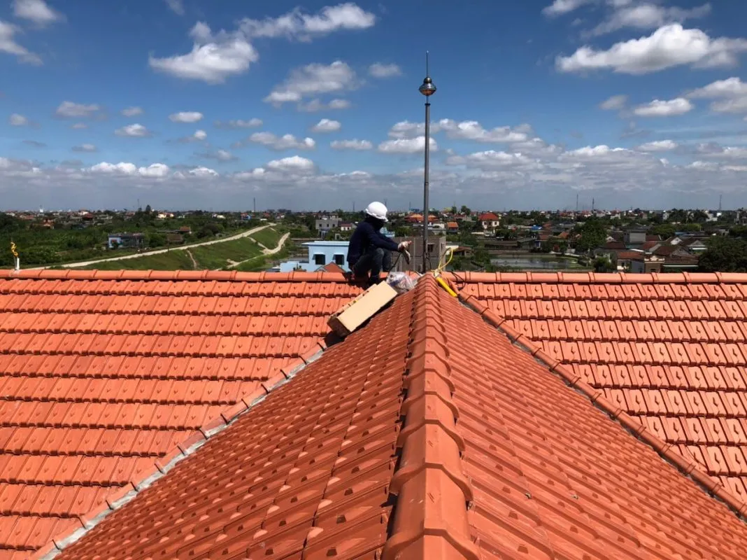 Lắp đặt chống sét nhà ở trọn gói tại Đà Nẵng thi cong chong set 1