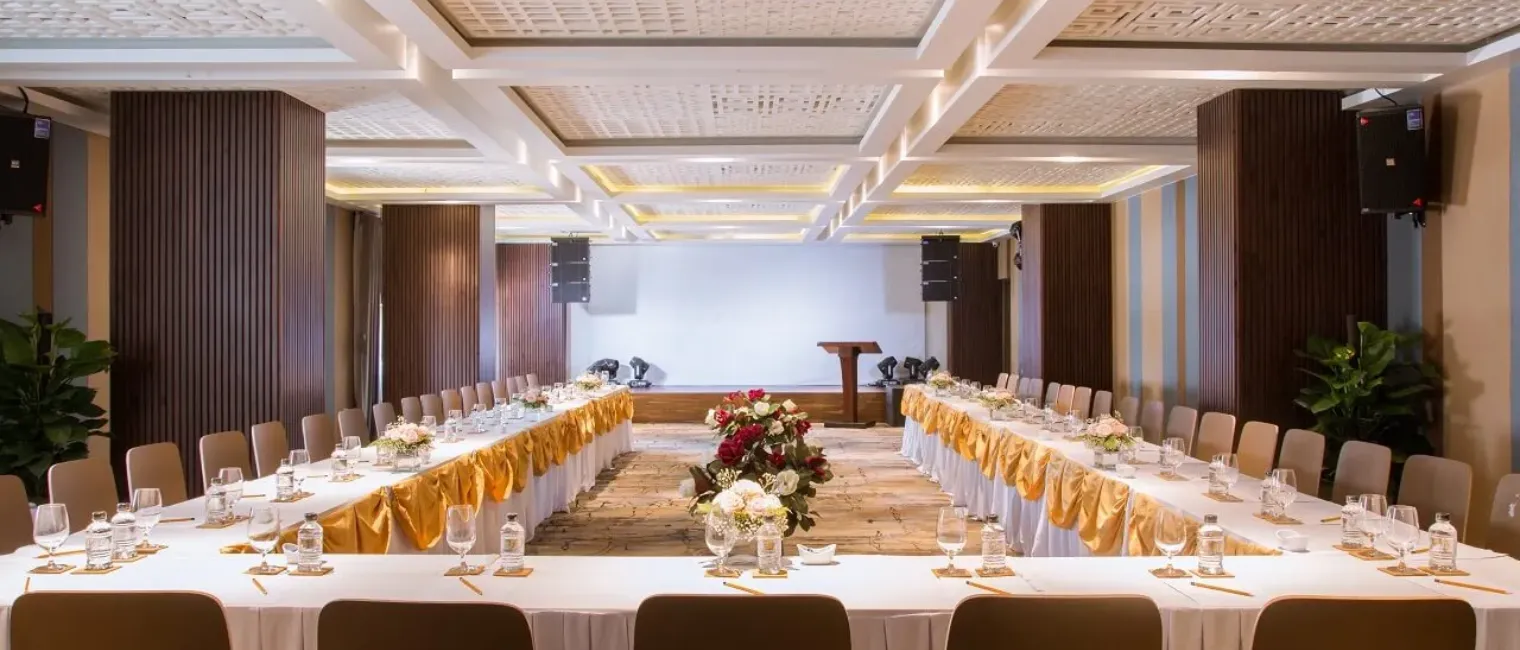 giai phap trung tam hoi nghi 2