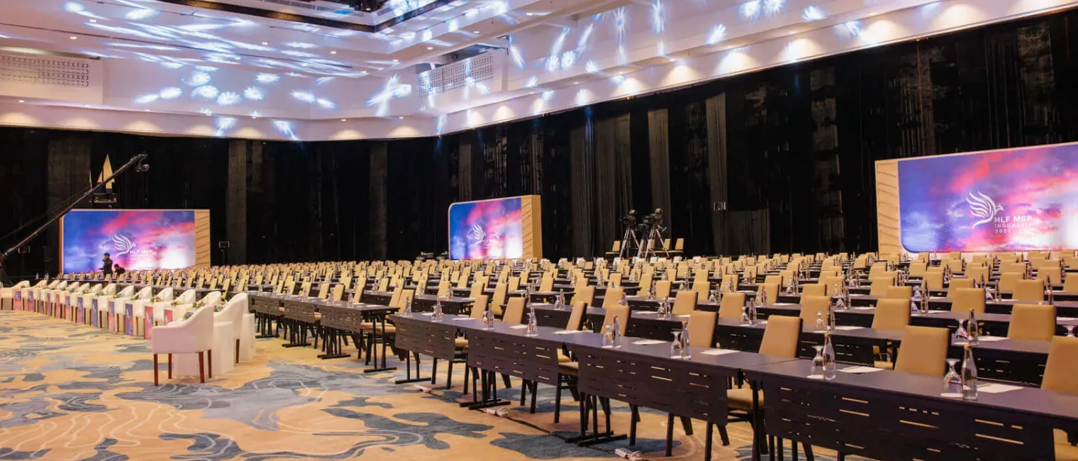 giai phap trung tam hoi nghi 4