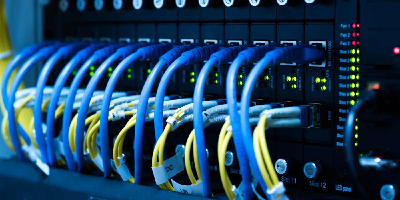 Bộ Chuyển Mạch Switch Là Gì? Nguyên Lý Hoạt Động Và Ứng Dụng Thực Tế Vai trò của bộ chuyển mạch switch