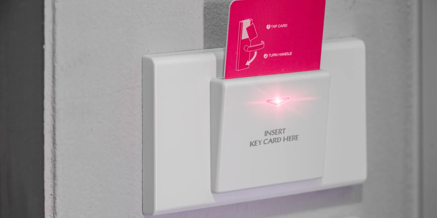 Khóa Từ Khách Sạn Giá Rẻ Đà Nẵng – Giải Pháp An Toàn và Hiện Đại Cho Mọi Khách Sạn khoa tu khach san gia re da nang 3