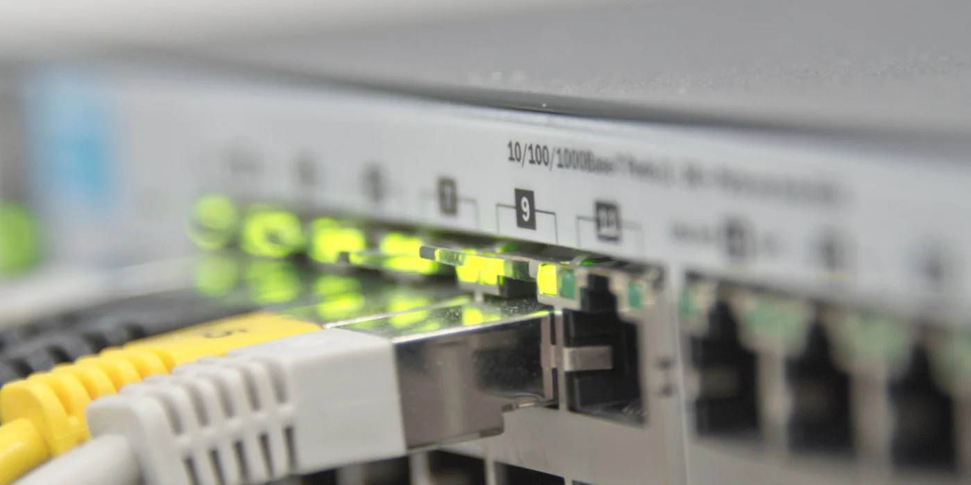Vai trò switch core và switch thường