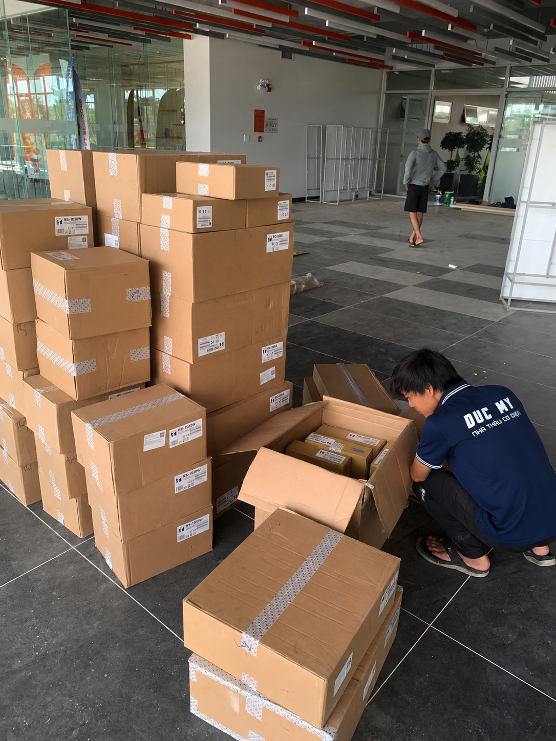 VỀ CHÚNG TÔI Kiểm tra thiết bị Vietnam Network